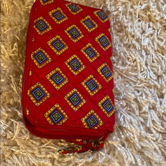 Vera Bradley - NWOT wristlet/wallet - Picture 5 of 7